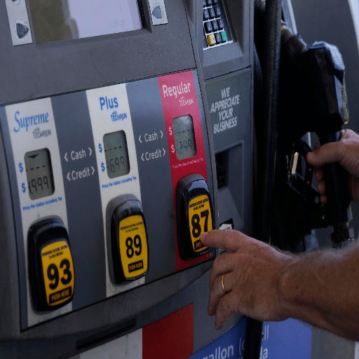 Operational Costs of Owning a Gas Station