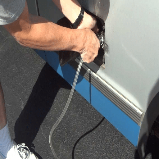 Step-by-Step Guide to Siphon Gas from a Car